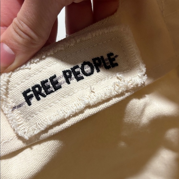 FREE PEOPLE caravan cotton cream tote - Picture 10 of 11